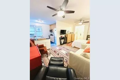 81-05 35th Avenue #3H, Jackson Heights, NY 11372 - Photo 2