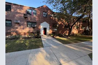 80-59 Shore Parkway #1R, Howard Beach, NY 11414 - Photo 16
