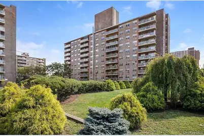 380 Cozine Avenue #2A, Brooklyn, NY 11207 - Photo 1