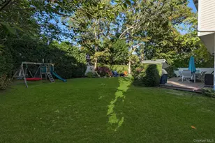 11 Elaine Dr, Sayville, NY 11782 - Photo 8