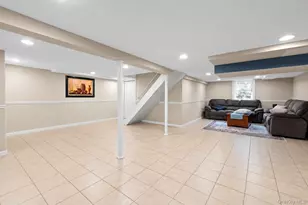 11 Elaine Dr, Sayville, NY 11782 - Photo 30