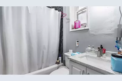 9520 127th Street, Richmond Hill, NY 11419 - Photo 12