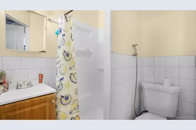 9520 127th Street, Richmond Hill, NY 11419 - Photo 8