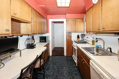 23701 Fairbury Avenue, Bellerose, NY 11426 - Photo 14