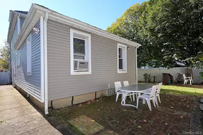 23701 Fairbury Avenue, Bellerose, NY 11426 - Photo 32