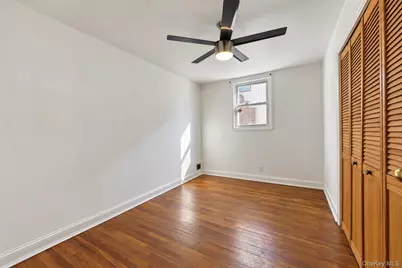 25612 147th Ave, Rosedale, NY 11422 - Photo 10