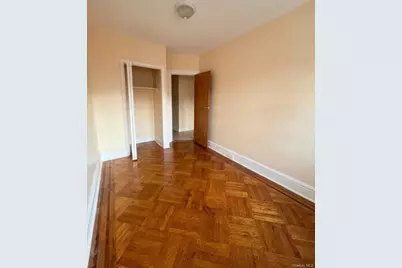 101-14 94th Street, Ozone Park, NY 11416 - Photo 10