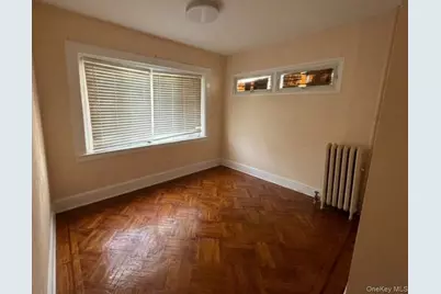 101-14 94th Street, Ozone Park, NY 11416 - Photo 6