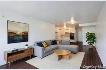 149-18 Cross Island Parkway, Whitestone, NY 11357 - Photo 4