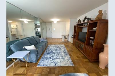 27010 Grand Central Parkway #5U - Photo 1