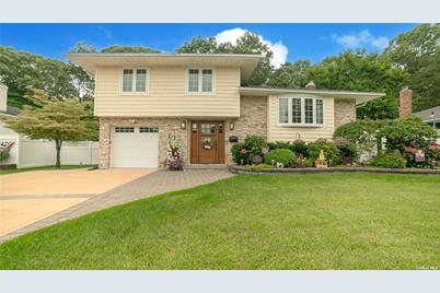 60 Howell Drive, Smithtown, NY 11787 - Photo 1