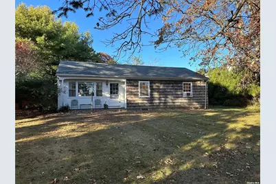 51 Middle Pond Road, Southampton, NY 11968 - Photo 1