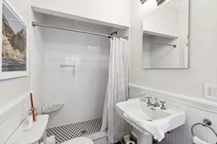 97 Pelletreau St, Southampton, NY 11968 - Photo 18