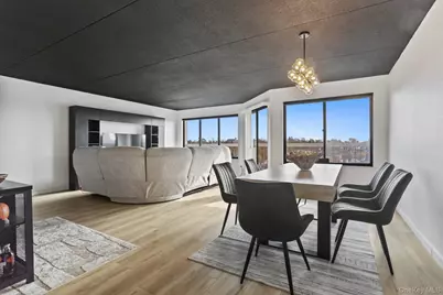 500 High Point Drive #709, Hartsdale, NY 10530 - Photo 8