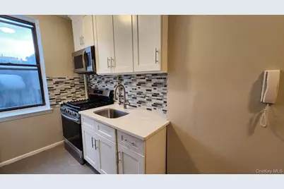 854 W 181st Street #5G, New York, NY 10033 - Photo 16