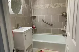 377 N Broadway, Yonkers, NY 10701 - Photo 6