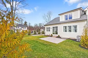 2040 Crompond Road Rd, Yorktown Heights, NY 10598 - Photo 26