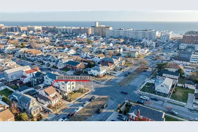 208 Franklin Boulevard, Long Beach, NY 11561 - Photo 32