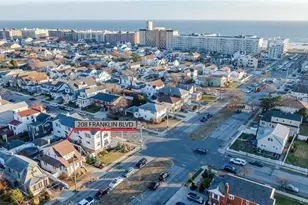 208 Franklin Blvd, Long Beach, NY 11561 - Photo 32