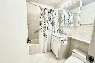 270-10 Grand Central Pkwy, Floral Park, NY 11005 - Photo 8