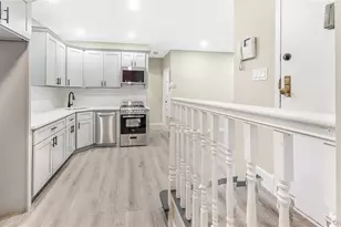 21-68 35th St, Astoria, NY 11105 - Photo 4