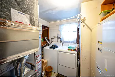 305 West 20th Street, Deer Park, NY 11729 - Photo 16