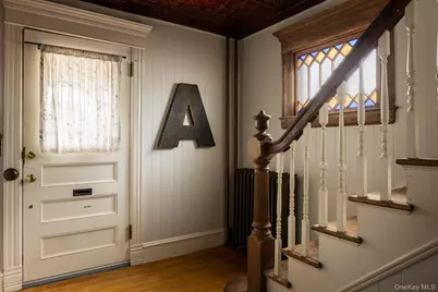 89 Cedar Avenue, Patchogue, NY 11772 - Photo 10