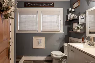 89 Cedar Ave, Patchogue, NY 11772 - Photo 12