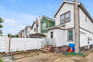 84-11 Sutter Ave, Ozone Park, NY 11747 - Photo 12