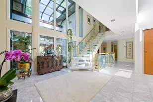 45 Bristol Dr, Manhasset, NY 11030 - Photo 6