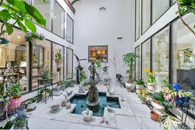 45 Bristol Drive, Manhasset, NY 11030 - Photo 4