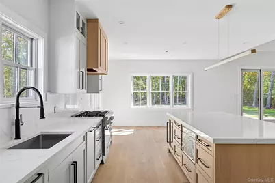 32 North Bay Avenue, Eastport, NY 11941 - Photo 4