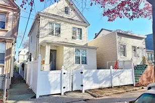 110-39 156th St, Jamaica, NY 11433 - Photo 1