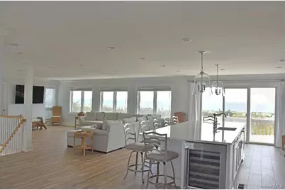 561 Dune Road, Westhampton, NY 11978 - Photo 4