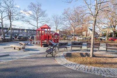 139-16 219th, Jamaica, NY 11412 - Photo 4
