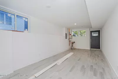 416 Alter Avenue, New York, NY 10305 - Photo 26