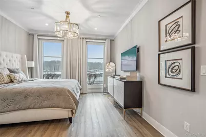 100 Garvies Point Road #1126, Glen Cove, NY 11542 - Photo 28