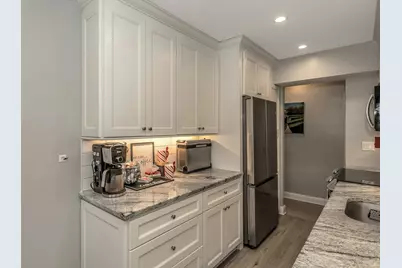 60 Hempstead Avenue #1K, Lynbrook, NY 11563 - Photo 10