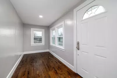 224 E Roslyn Street E, Islip Terrace, NY 11752 - Photo 16