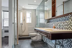 65-35 Yellowstone Blvd, Forest Hills, NY 11375 - Photo 14