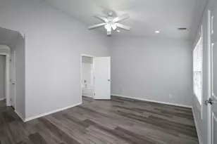 300 Overlook Dr, Farmingville, NY 11738 - Photo 4