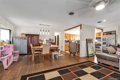 3740 Waverly Avenue, Seaford, NY 11783 - Photo 4