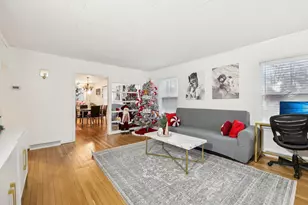 36 Rogers Ln, Yorktown Heights, NY 10598 - Photo 2