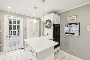 36 Rogers Ln, Yorktown Heights, NY 10598 - Photo 12