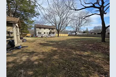 484 Bicycle Path, Port Jefferson Station, NY 11776 - Photo 12