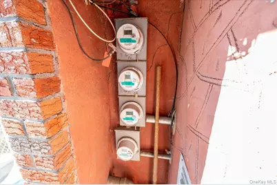 2873 Roebling Avenue, Bronx, NY 10461 - Photo 26