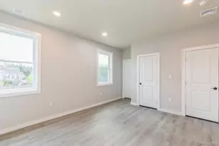 125 Lynbrook Dr, Mastic Beach, NY 11951 - Photo 10