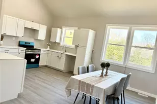 125 Lynbrook Dr, Mastic Beach, NY 11951 - Photo 16