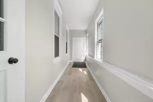 155 Voss Ave, Yonkers, NY 10703 - Photo 24