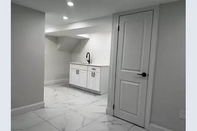 225-53 Murdock Avenue, Queens Village, NY 11429 - Photo 12